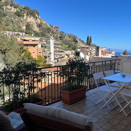 陶尔米纳La Casa Di Andrea公寓 外观 照片
