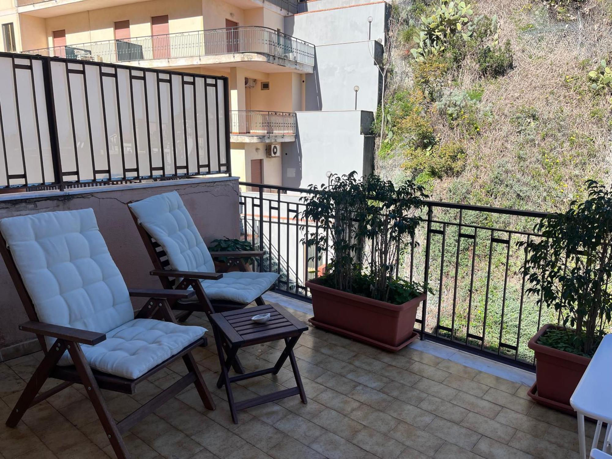 陶尔米纳La Casa Di Andrea公寓 外观 照片