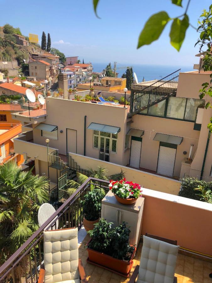 陶尔米纳La Casa Di Andrea公寓 外观 照片